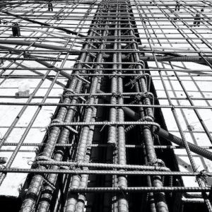 Black and white construction beams - SCR Safety Solutions